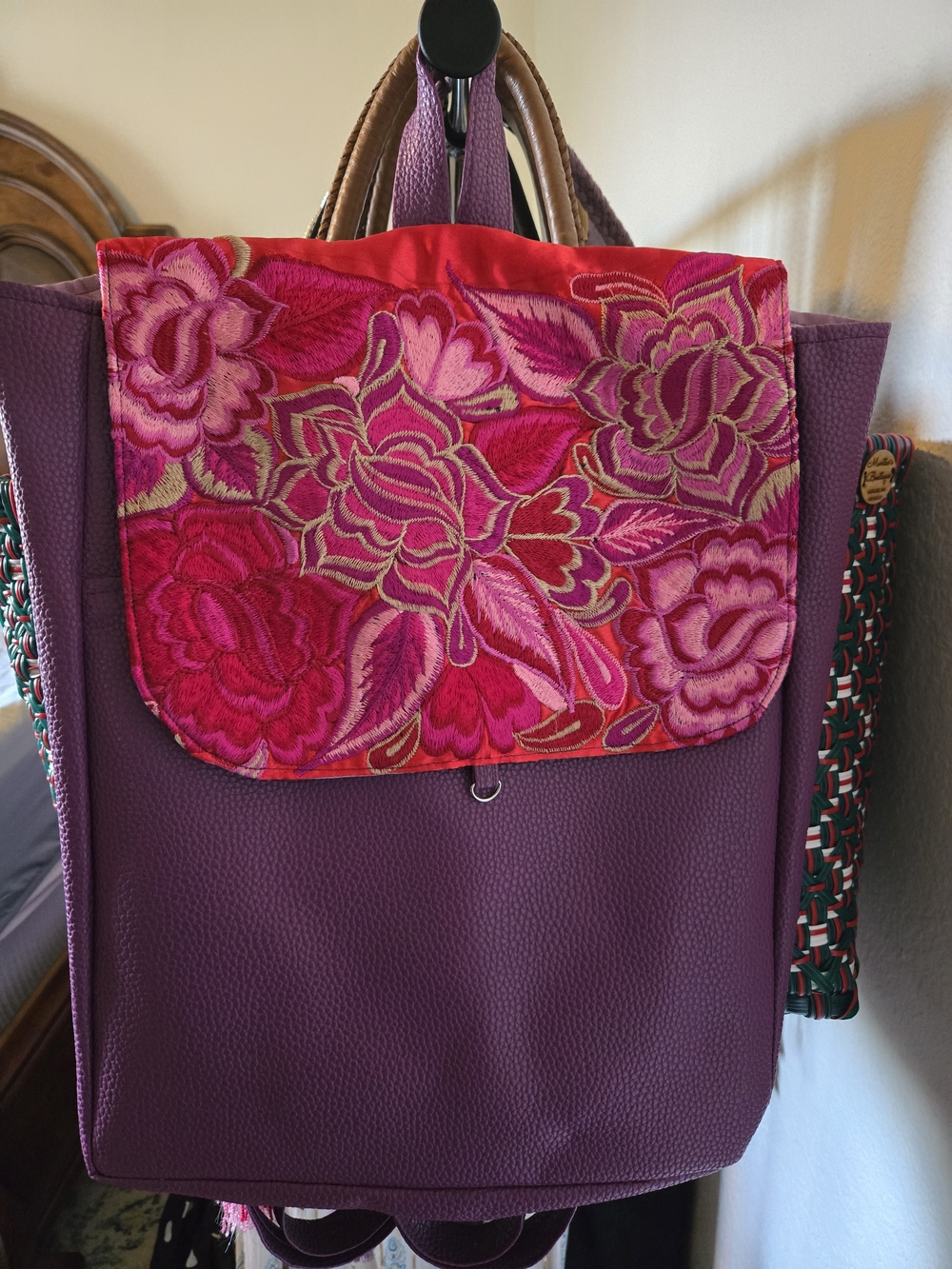 Purple Floral Accent Women's Backbag